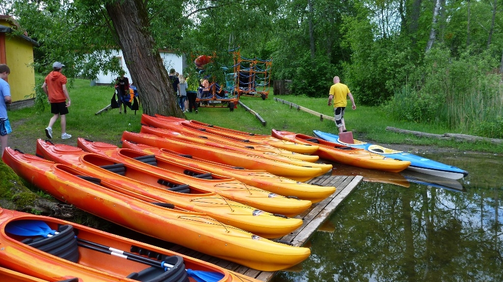 Start do spływu kajakowego na trasie Krutyń - Rosocha Start do spływu kajakowego na trasie Krutyń - Rosocha