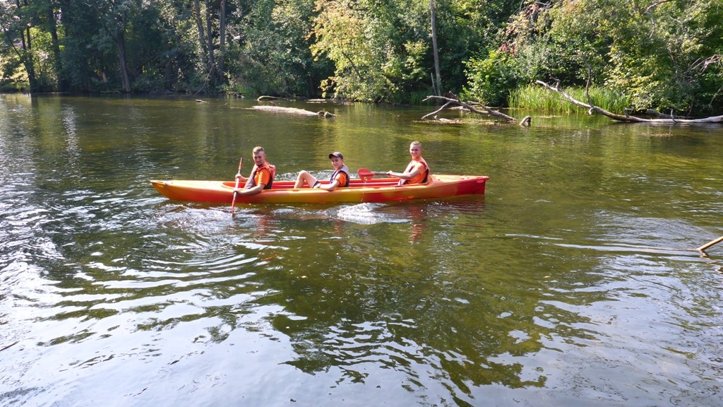 Spływ kajakowy szlakiem rzeki Krutyni Spływ kajakowy szlakiem rzeki Krutyni