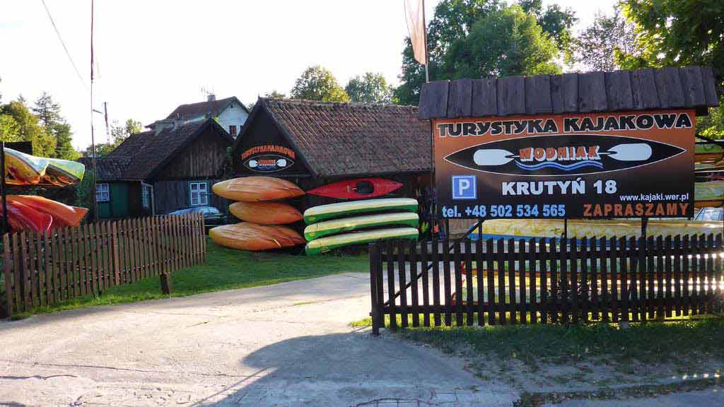 Wypożyczalnia kajaków Wodniak - baza Wypożyczalnia kajaków Wodniak - baza