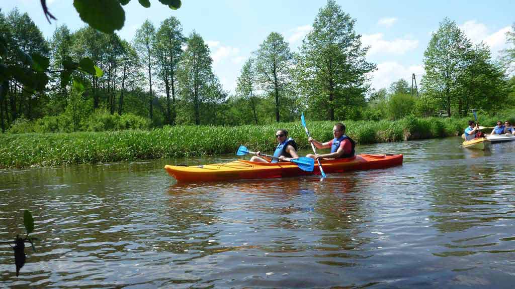 Rezerwat Krutynia Dolna - spływ kajakowy Rezerwat Krutynia Dolna - spływ kajakowy