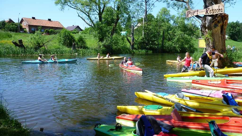 Spływ kilkugodzinny na trasie rezerwat Krutynia - Rosocha - zakonczenie splywu w Rososze Spływ kilkugodzinny na trasie rezerwat Krutynia - Rosocha - zakonczenie splywu w Rososze