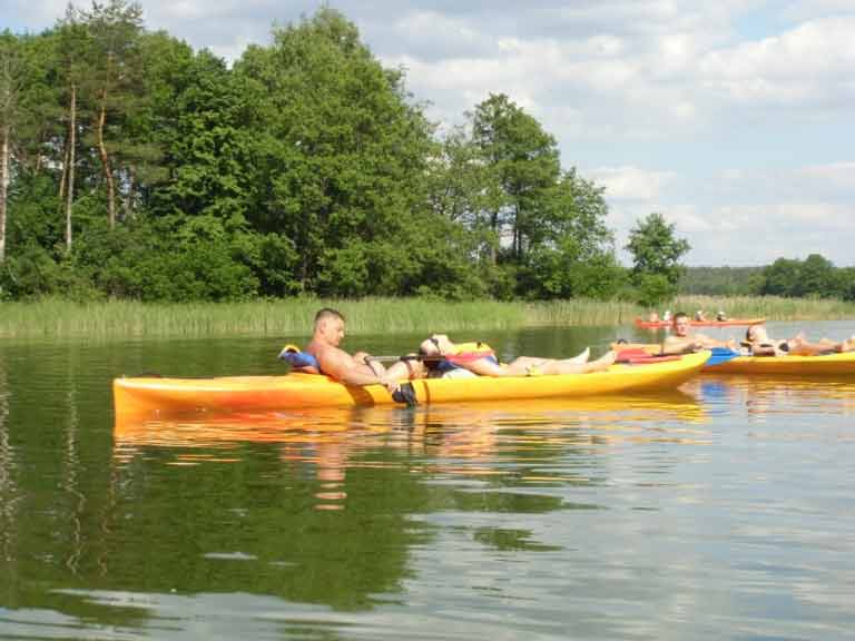 Spływ kajakowy jednodniowy Krutynią na trasie Spychowo - Zgon - początek Jeziora Mokrego Spływ kajakowy jednodniowy Krutynią na trasie Spychowo - Zgon - początek Jeziora Mokrego