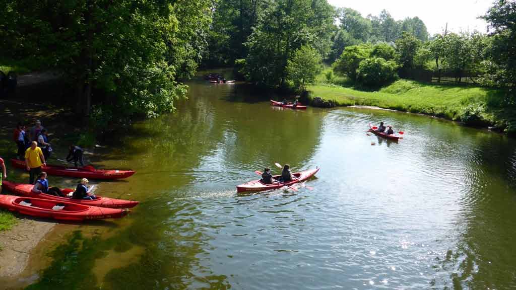 Spływ jednodniowy Krutynią na trasie Spychowo - Zgon - start przy moście drogowym w Spychowie Spływ jednodniowy Krutynią na trasie Spychowo - Zgon - start przy moście drogowym w Spychowie