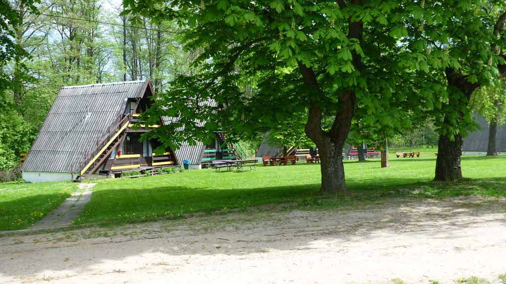 Stanica wodna PTTK w Sorkwitach - domki campingowe typu 