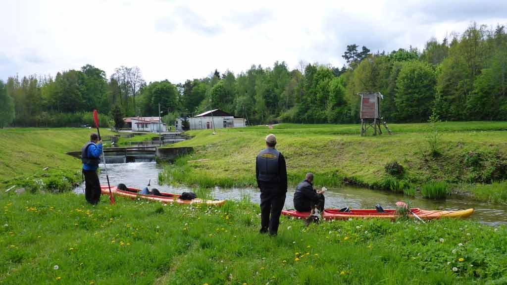 Szlak kajakowy Dajny - przenoska przez stawy hodowlane Szlak kajakowy Dajny - przenoska przez stawy hodowlane