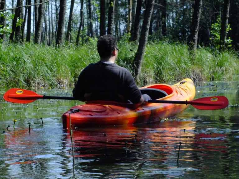 Spływ kajakowy szlakiem rzeki Tejsówki Spływ kajakowy szlakiem rzeki Tejsówki